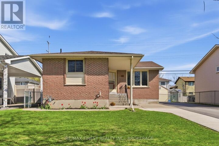 Property Photo:  171 Sutherland Drive  ON K7K 5W1 