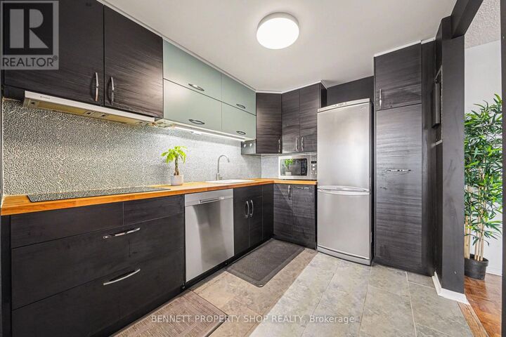 Property Photo:  2625 Regina Street 1209  ON K2B 5W8 