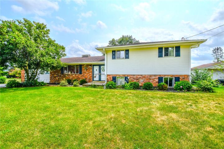 Property Photo:  10833 Kendig Road  OH 45344 