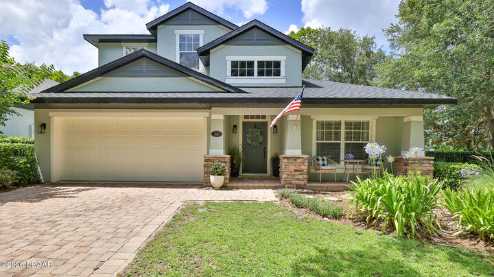 Property Photo:  801 Victoria Hills Drive S  FL 32724 