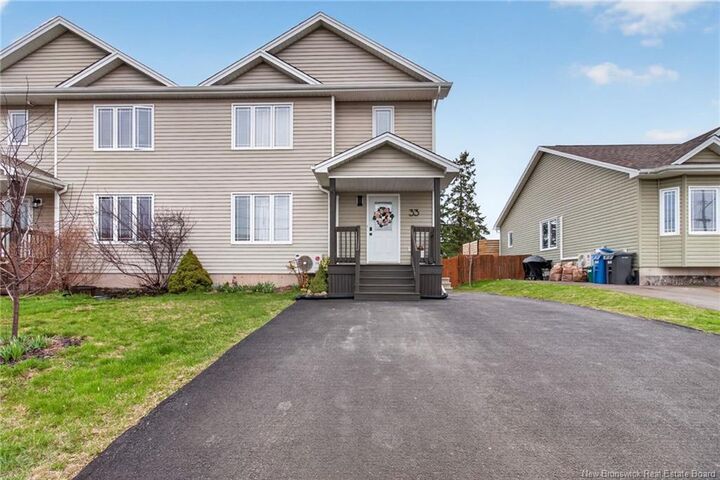 Property Photo:  33 Myriam Crescent  NB E1A 0V4 