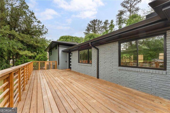 Property Photo:  1120 Taliwa Trail NE  GA 30068 