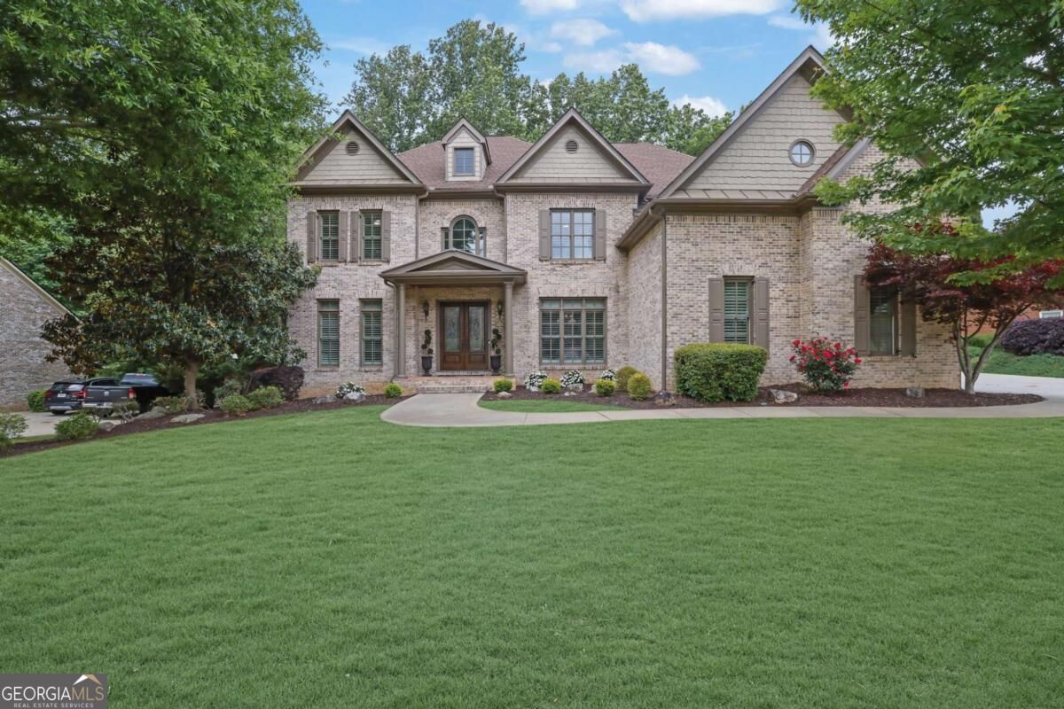 Property Photo: 4040 Preserve Crossing Lane GA 30040