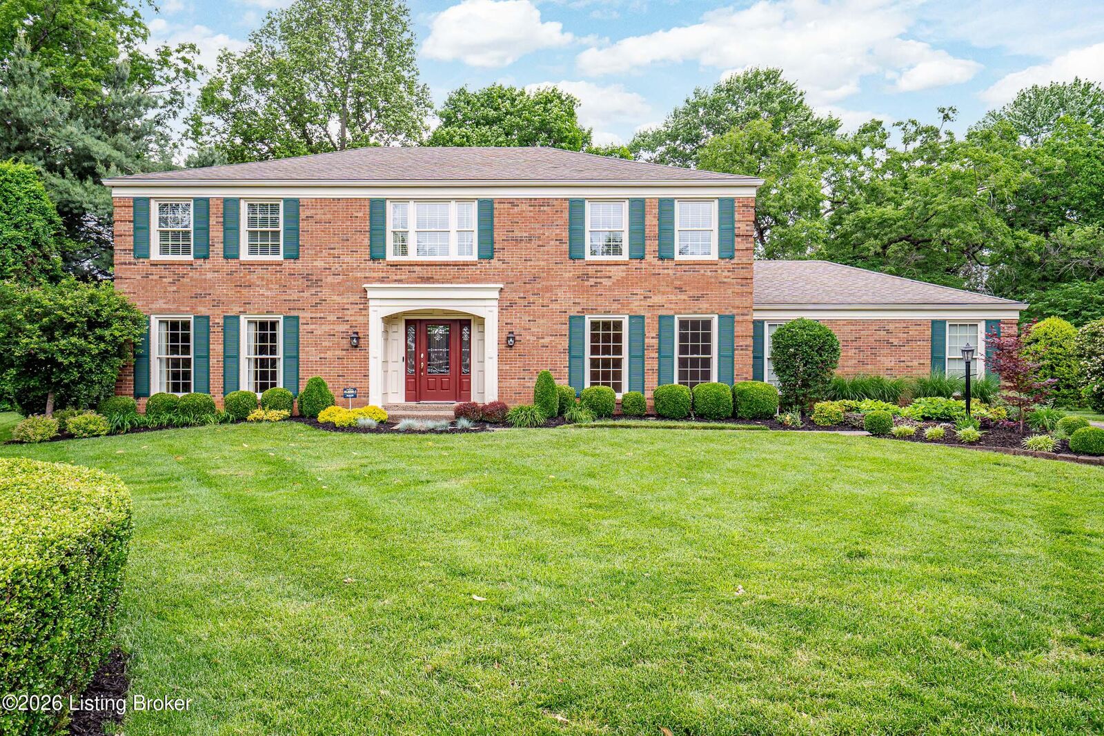 Property Photo: 2411 Marymount Ct KY 40242