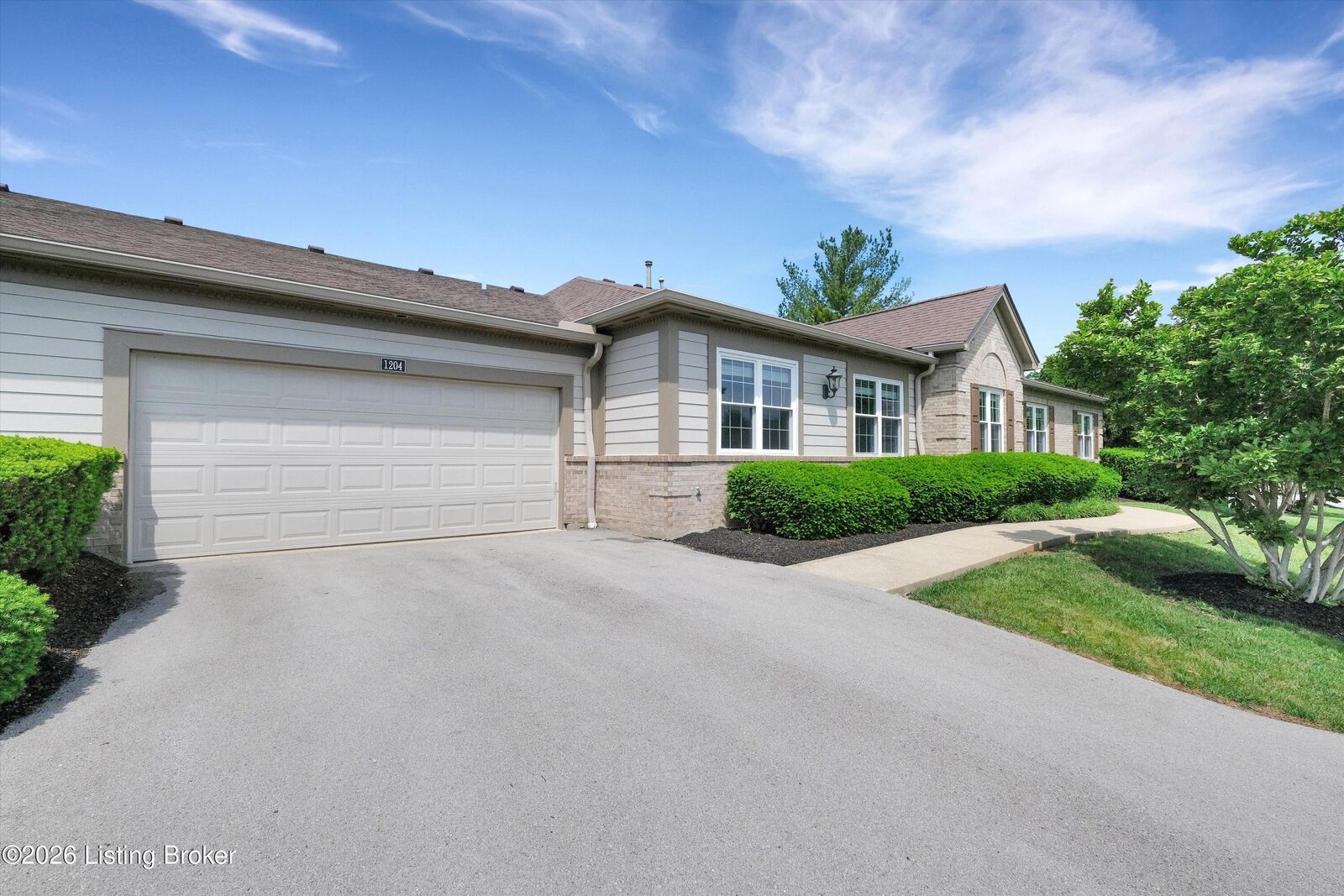 Property Photo:  1204 Prickly Pear Ct  KY 40243 