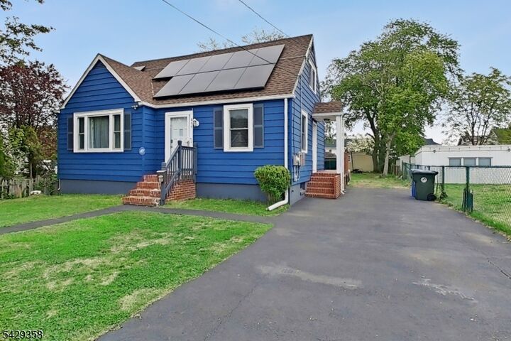 Property Photo: 811 Lincoln Ave NJ 08016