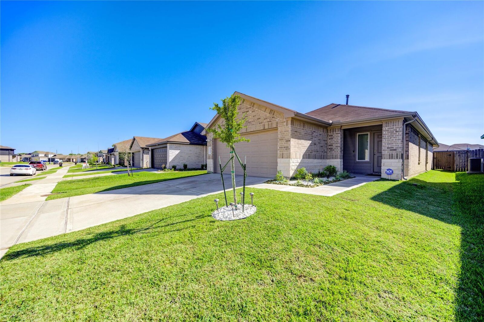 Property Photo:  5406 Castlebury Meadows Drive  TX 77373 