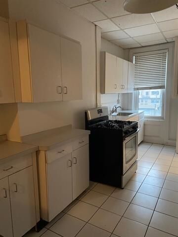 Property Photo:  318 Jefferson St 3L  NJ 07030 