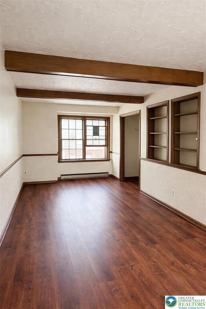 Property Photo:  748 S Hall Street 1  PA 18102 