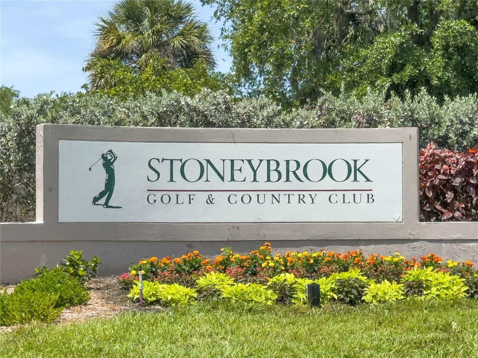 Property Photo:  9320 Clubside Circle 2201  FL 34238 