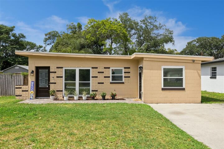 Property Photo:  1909 White Avenue  FL 32806 