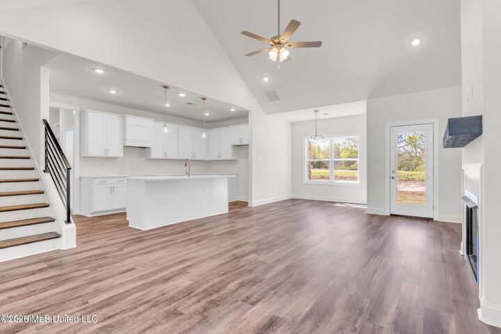 Property Photo: 291 Centerline Roper Loop MS 38611
