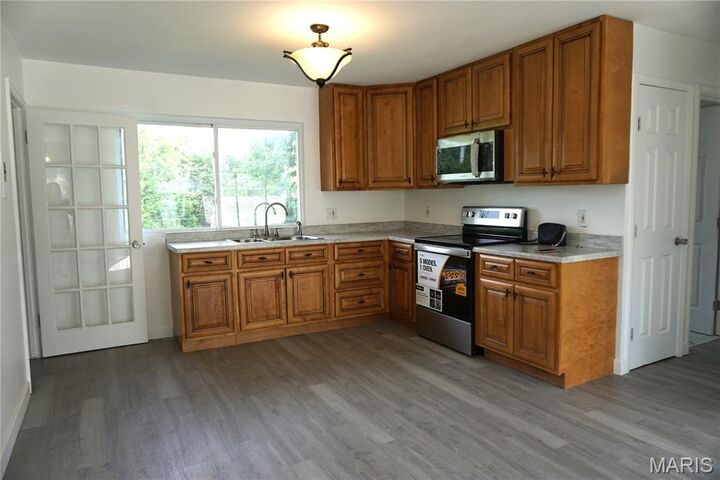 Property Photo:  7916 Birkenhead Drive  MO 63123 