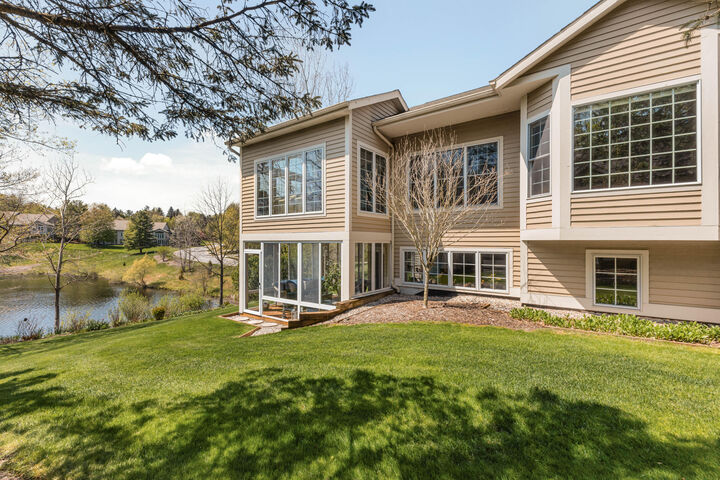 Property Photo:  2166 Lamberton Creek Lane NE  MI 49505 
