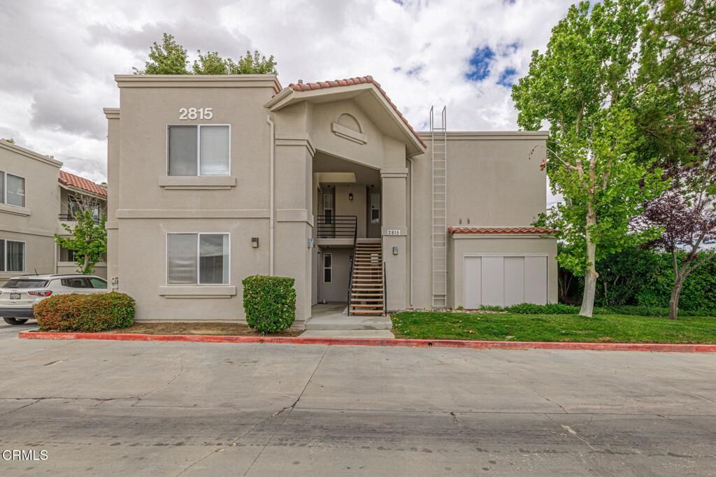 Property Photo:  2815 W Avenue K12 Apt 173  CA 93536 