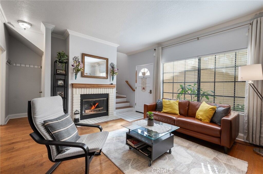 Property Photo:  2760 Gramercy  CA 90501 