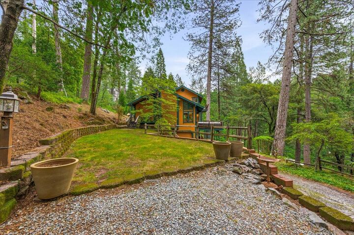 Property Photo:  10389 Crestview Drive  CA 95949 