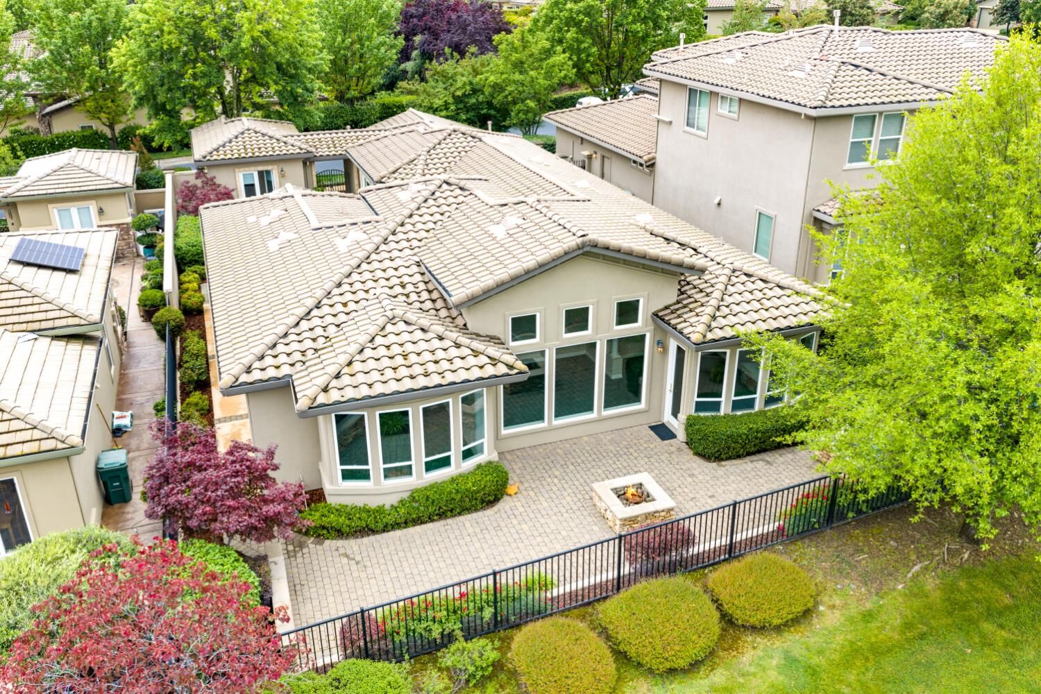 Property Photo:  4027 Royal Troon Drive  CA 95762 