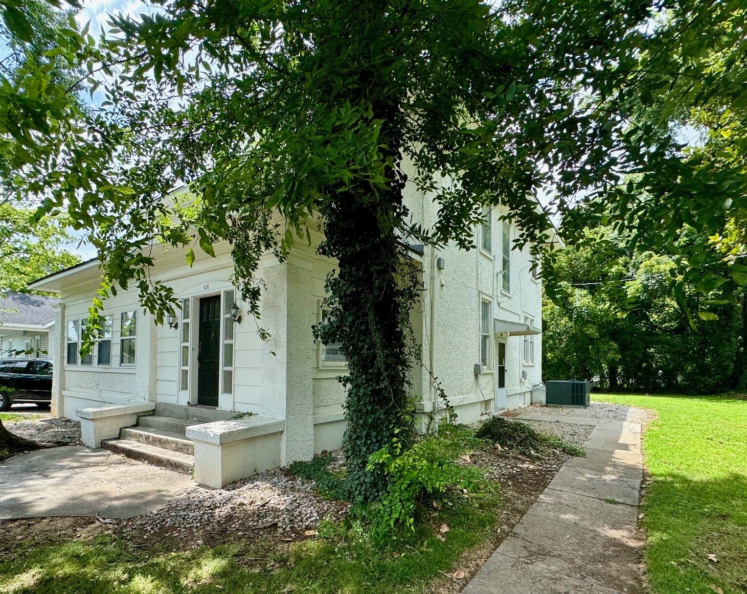 Property Photo: 106 S University St A TN 37130