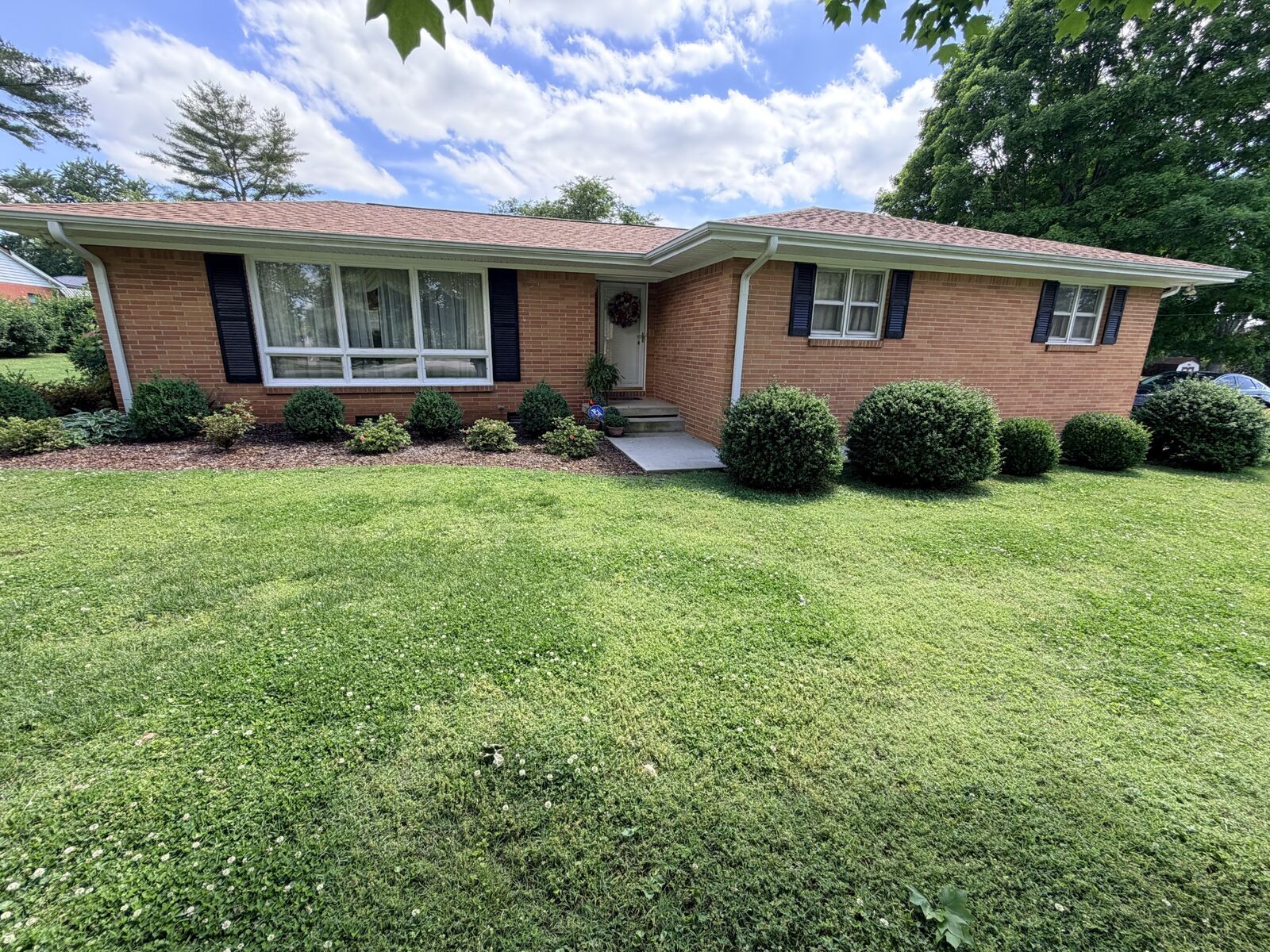 Property Photo:  207 Mary Sharp Dr  TN 37324 