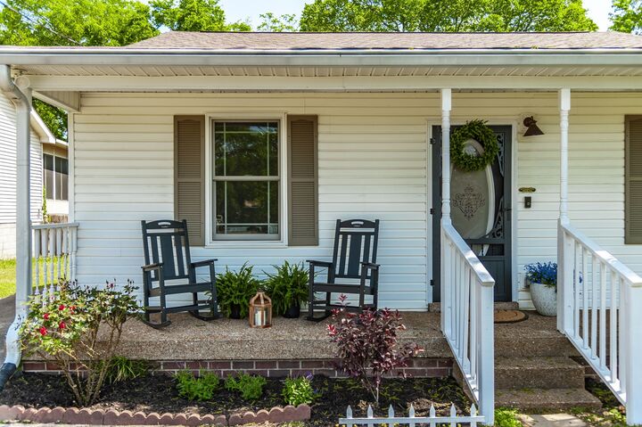 Property Photo:  1413 Ocoee Trl  TN 37115 