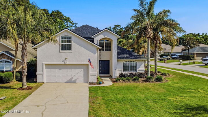 Property Photo:  811 Hickory Knolls Drive  FL 32043 