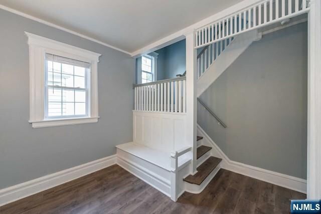 Property Photo:  14 Grove Terrace 2  NJ 07042 