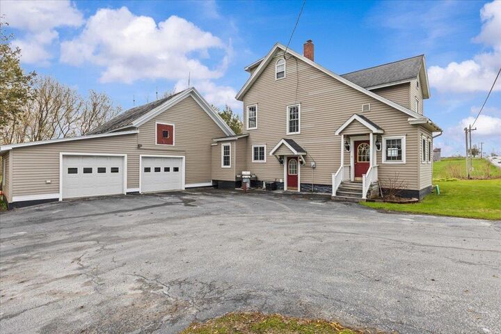 Property Photo:  6852 Vt Rte 105  VT 05483 
