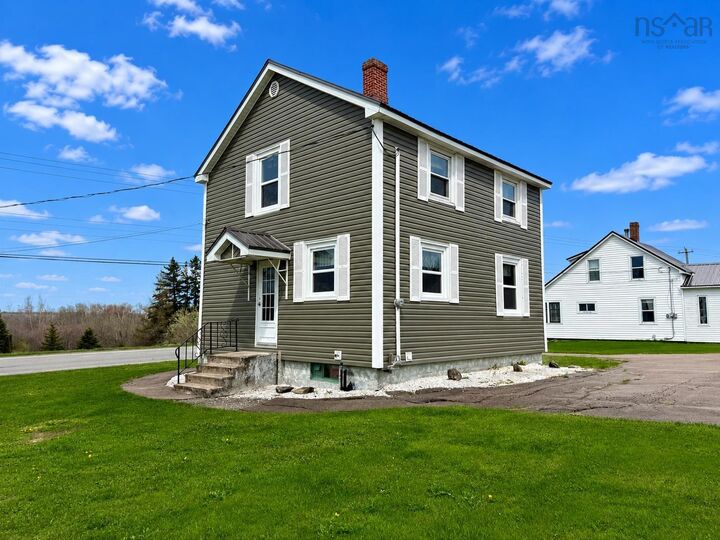 Property Photo:  4861 242 Highway  NS B0L 1B0 