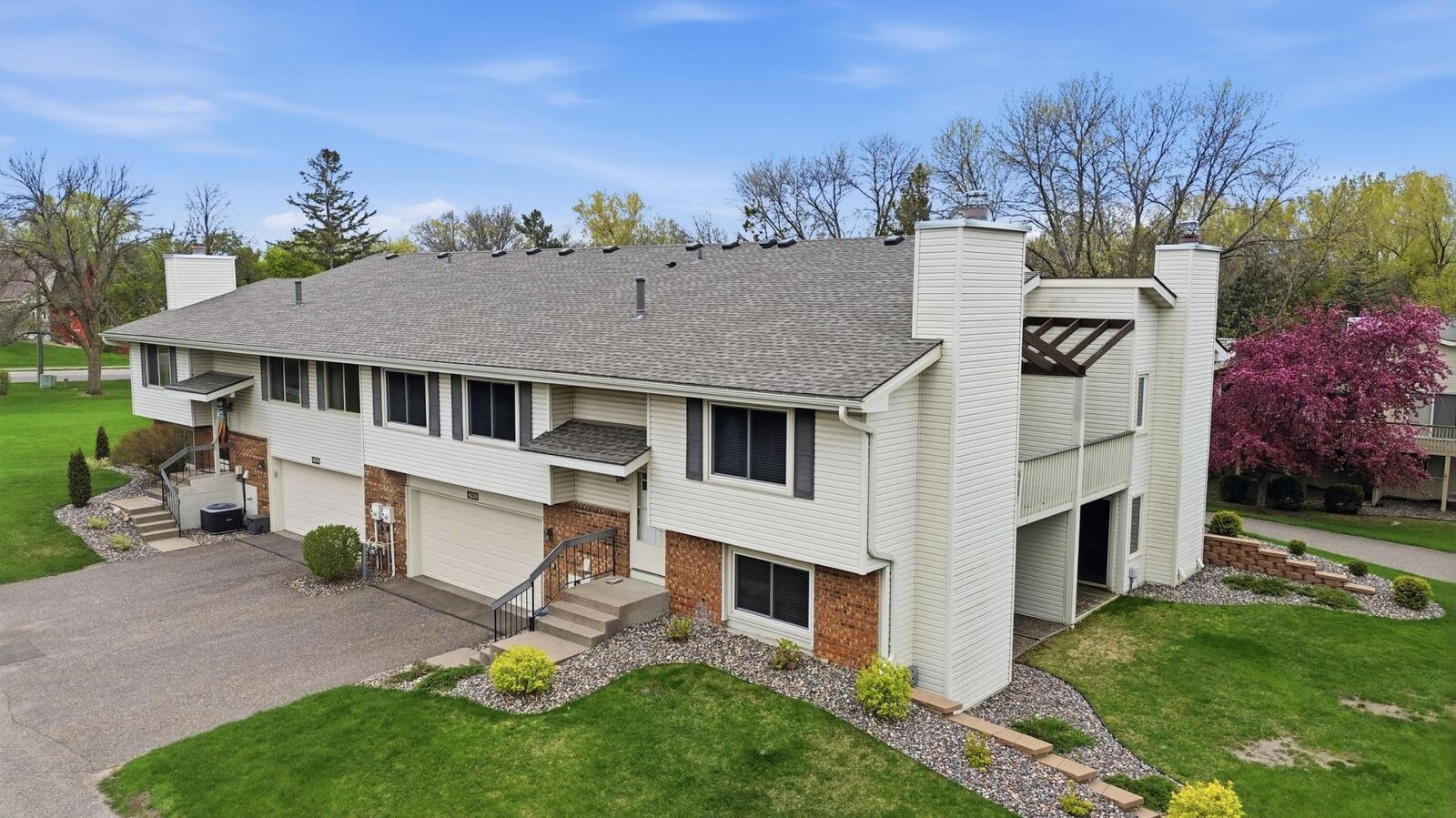 Property Photo: 4126 Goldenrod Lane N MN 55441