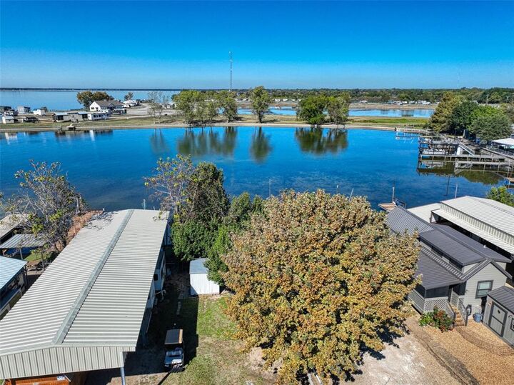 Property Photo:  Lot 23 Pelican Isle  TX 75144 