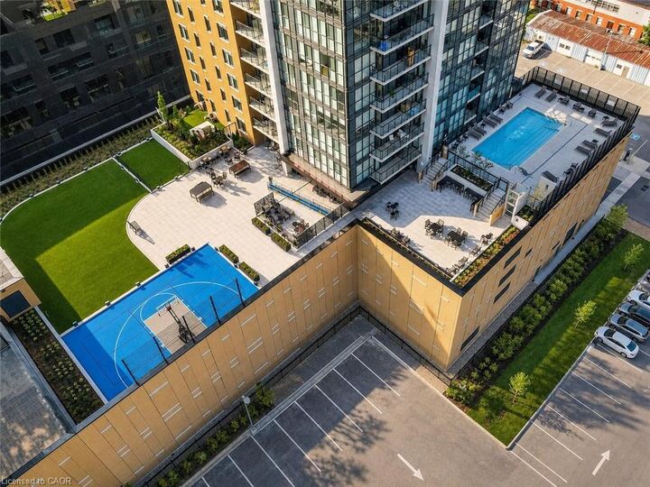 Property Photo:  108 Garment Street 1209  ON N2G 0E2 