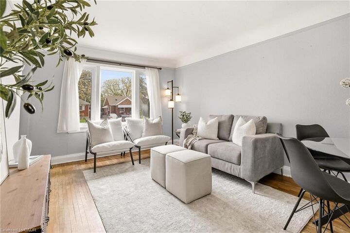 Property Photo:  201 Bedford Road  ON N2G 3A5 