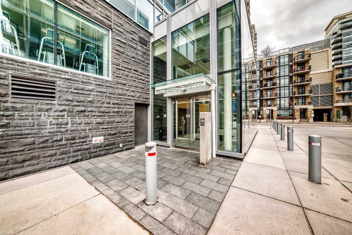 Property Photo:  108 Waterfront Court SW 104  AB T2P 1K7 
