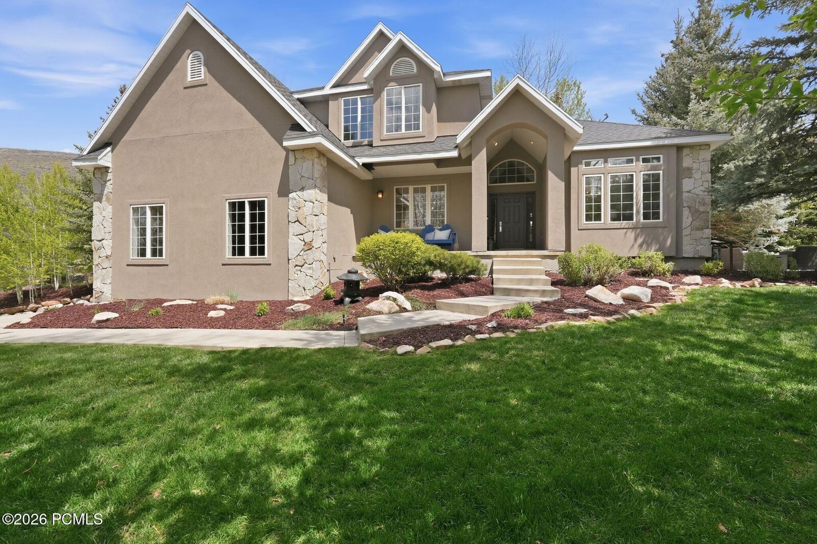 Property Photo: 2526 Broken Hill Drive UT 84098