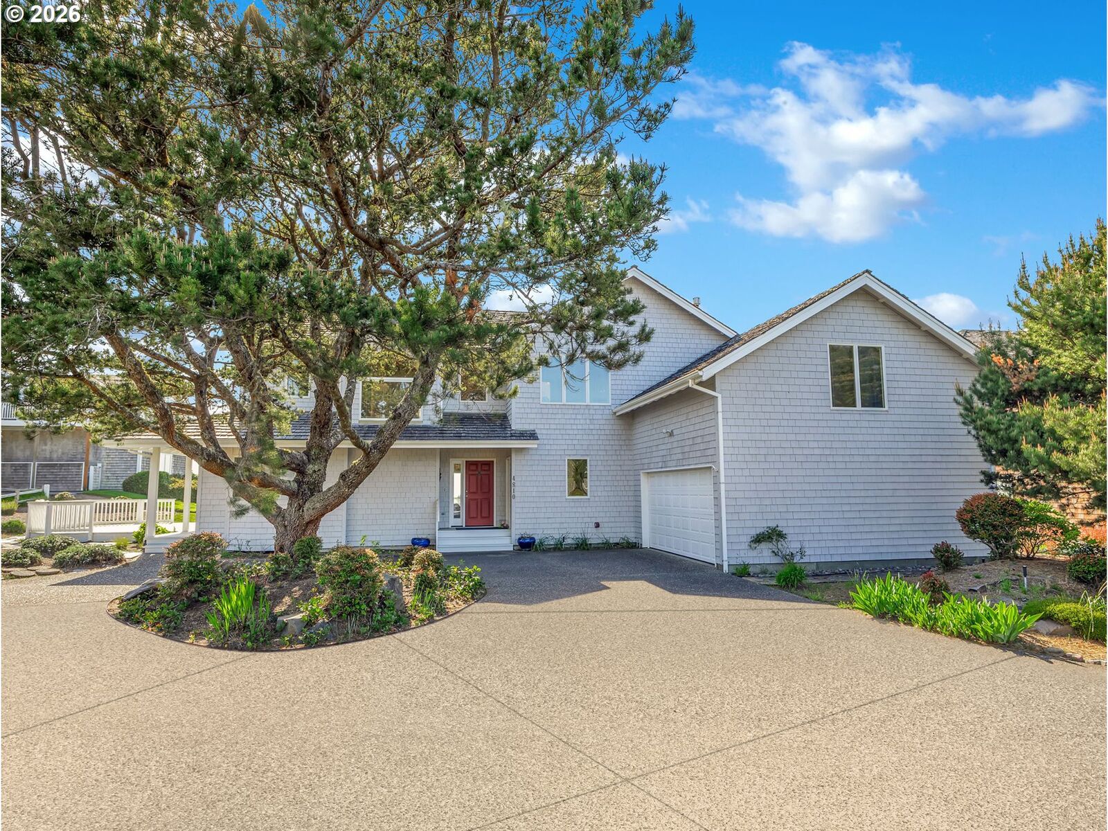 Property Photo:  4810 High Ridge Rd  OR 97138 
