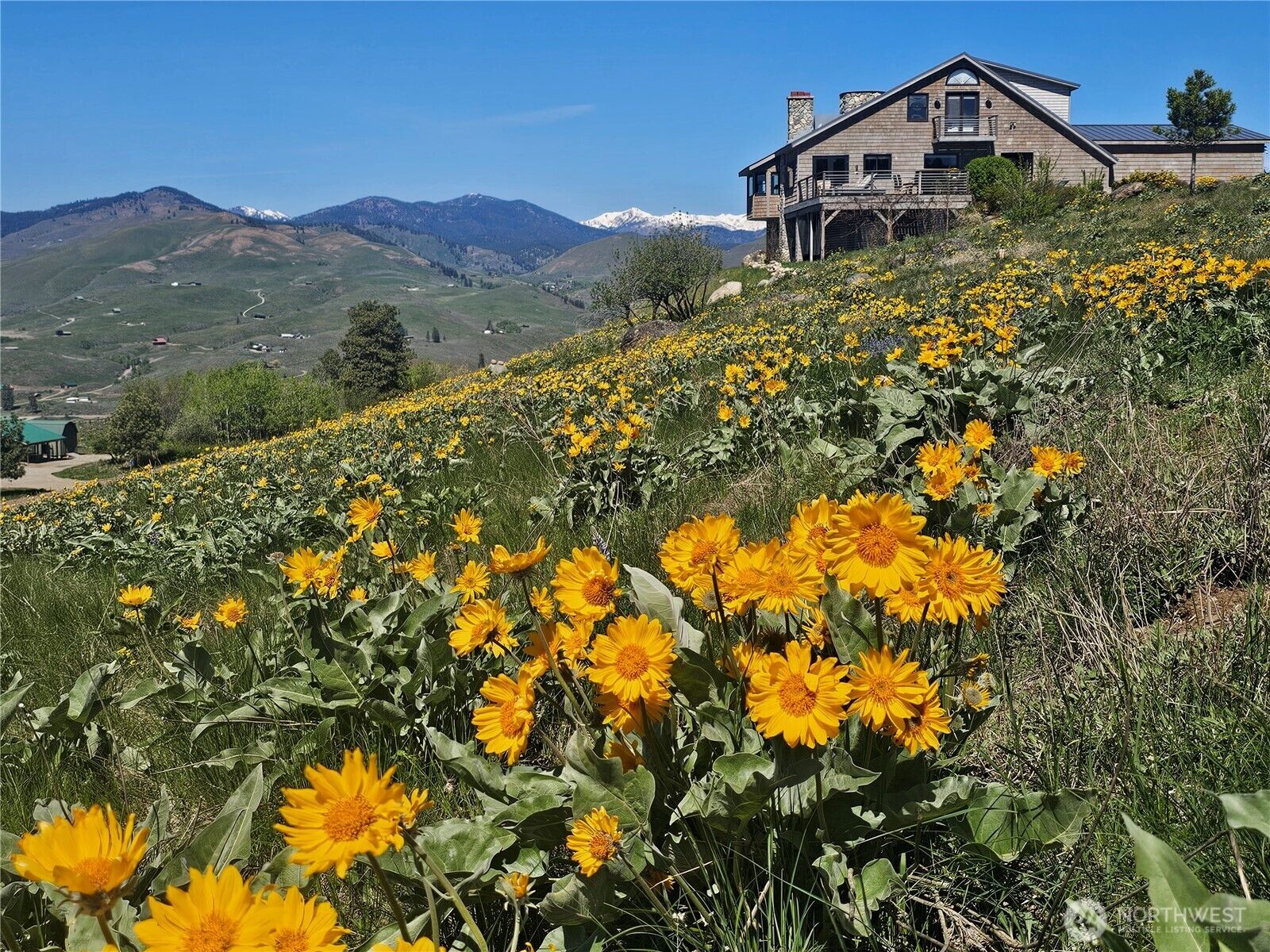 Property Photo: 8 Deer Trails Way WA 98862