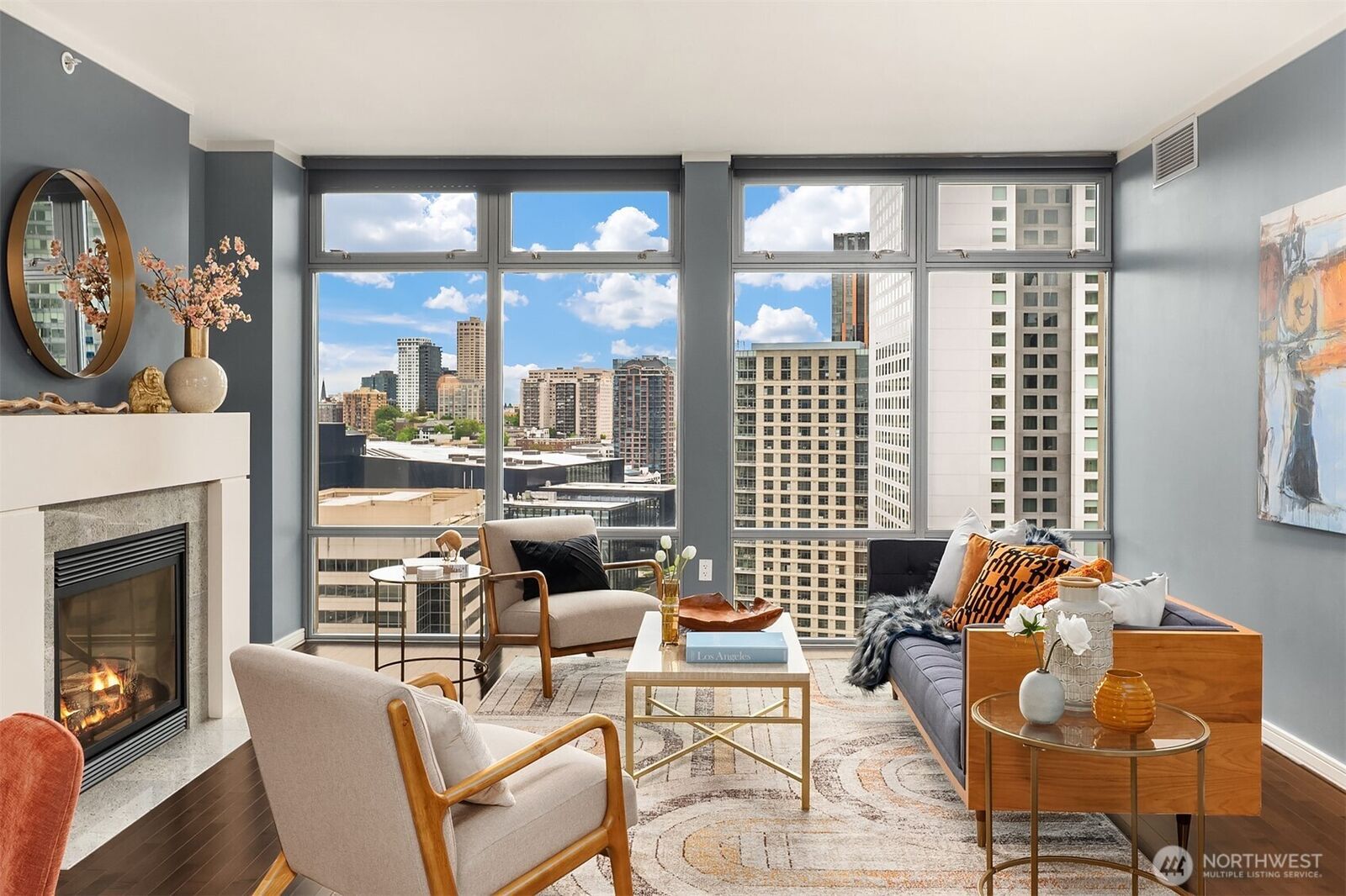 Property Photo:  819  Virginia Street 3304  WA 98101 