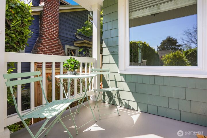 Property Photo:  530 N 83rd Street  WA 98103 