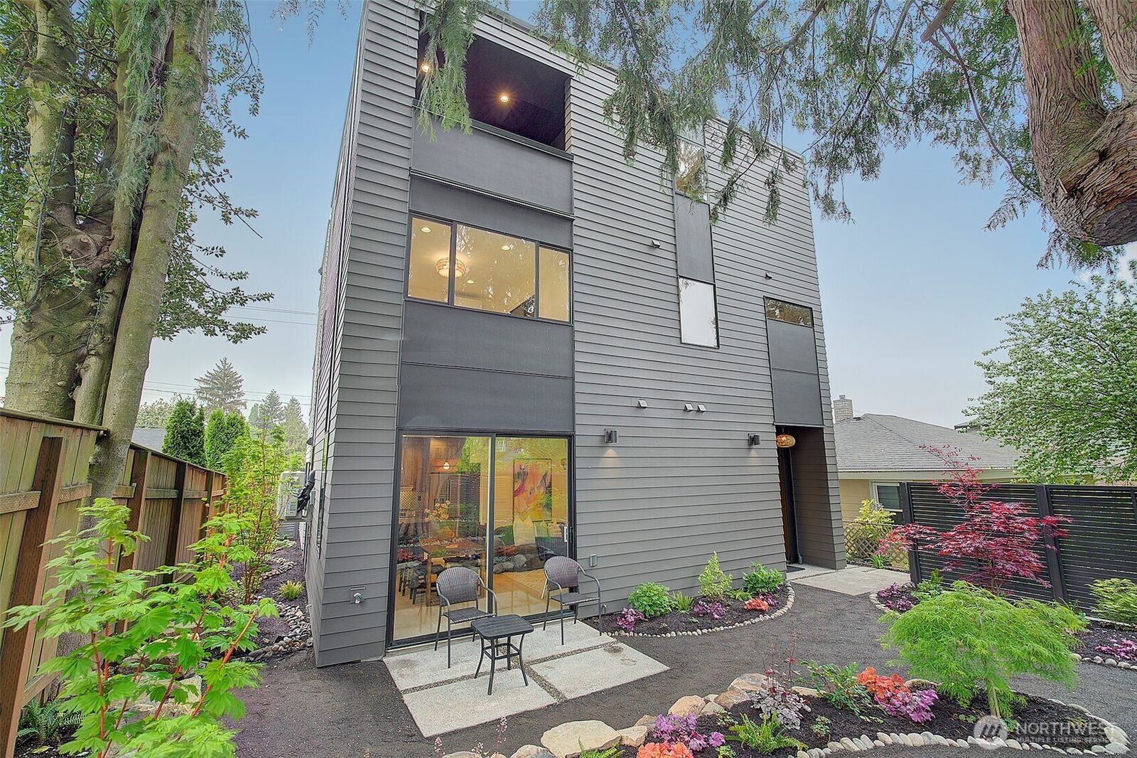 Property Photo:  7912  34th Avenue SW  WA 98126 