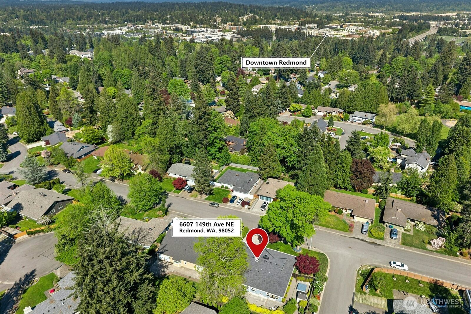 Property Photo: 6607 149th Avenue NE WA 98052