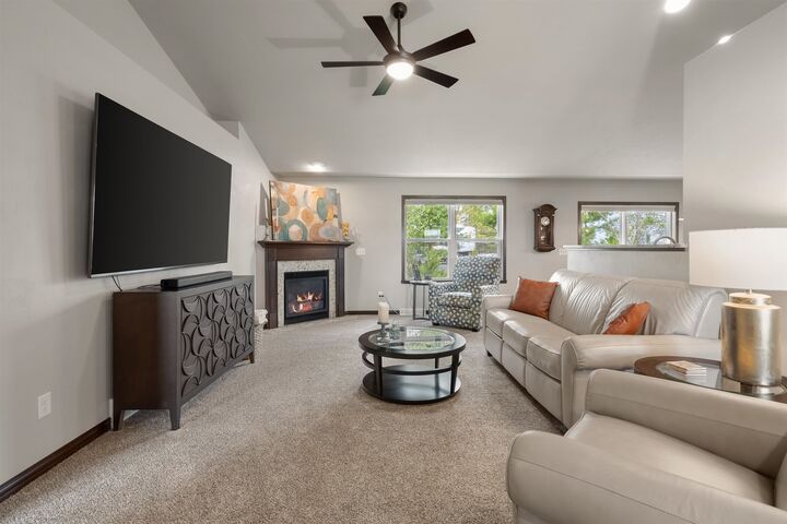 Property Photo: 2078 W Sugar Court WI 54913-2306
