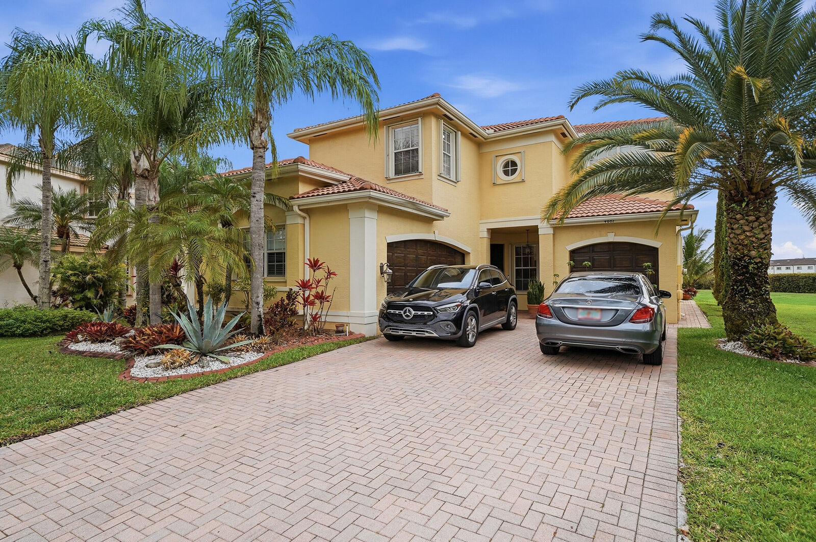 Property Photo:  4681 SW 131st Terrace  FL 33027 