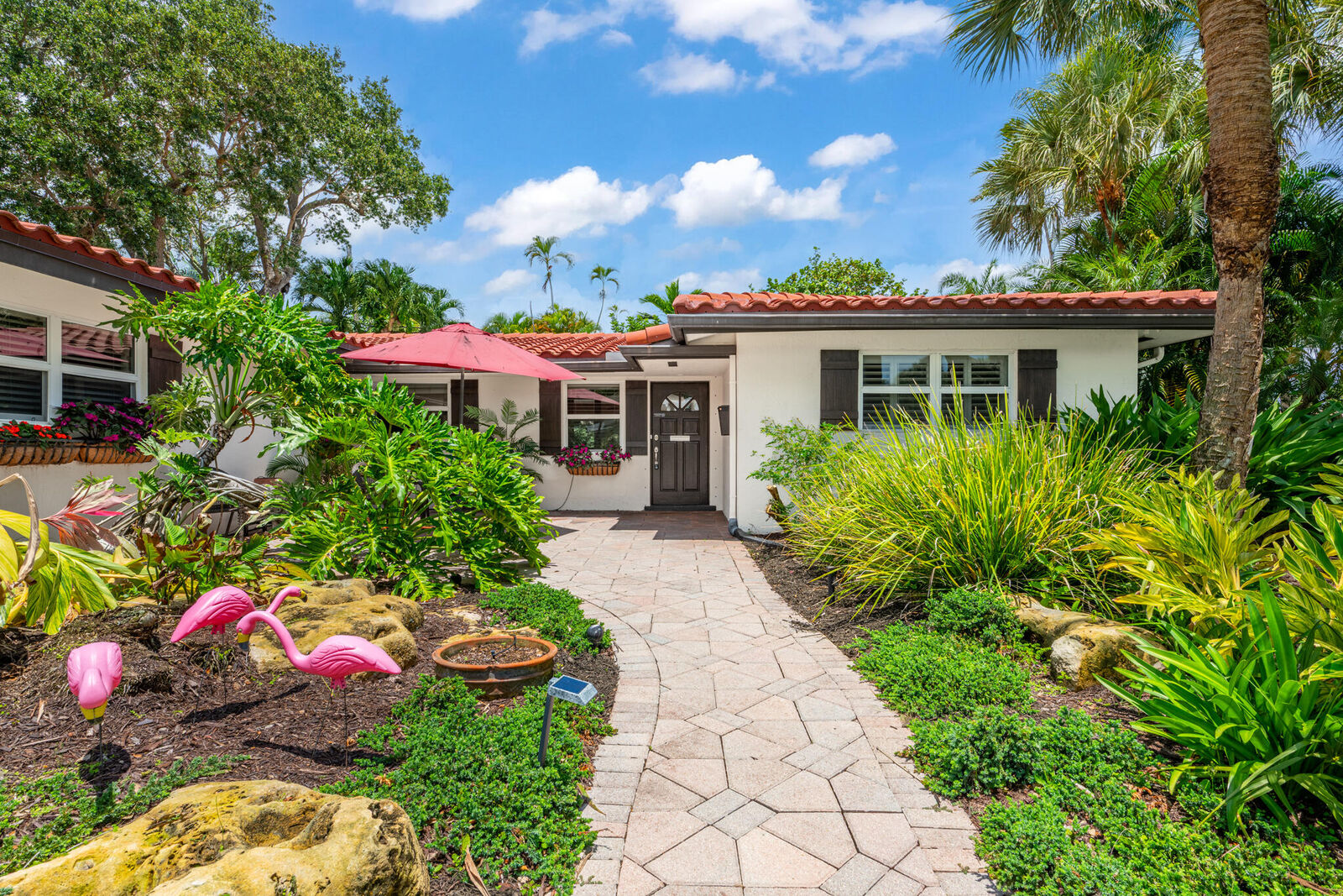Property Photo:  701 SW 5th Street  FL 33486 