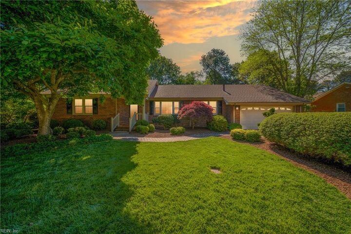 Property Photo:  798 Sheraton Dr  VA 23452 