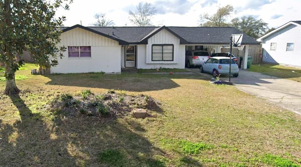 Property Photo:  337 Cedar Lane  LA 70611-0000 