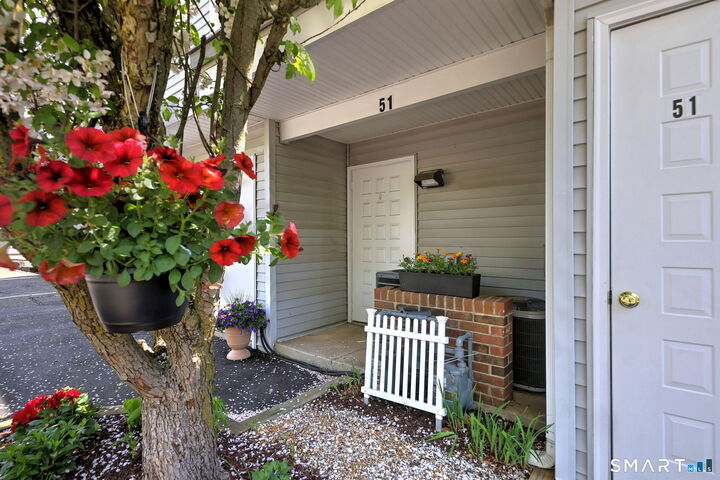 Property Photo:  51 Staffordshire Common Drive 51  CT 06492 