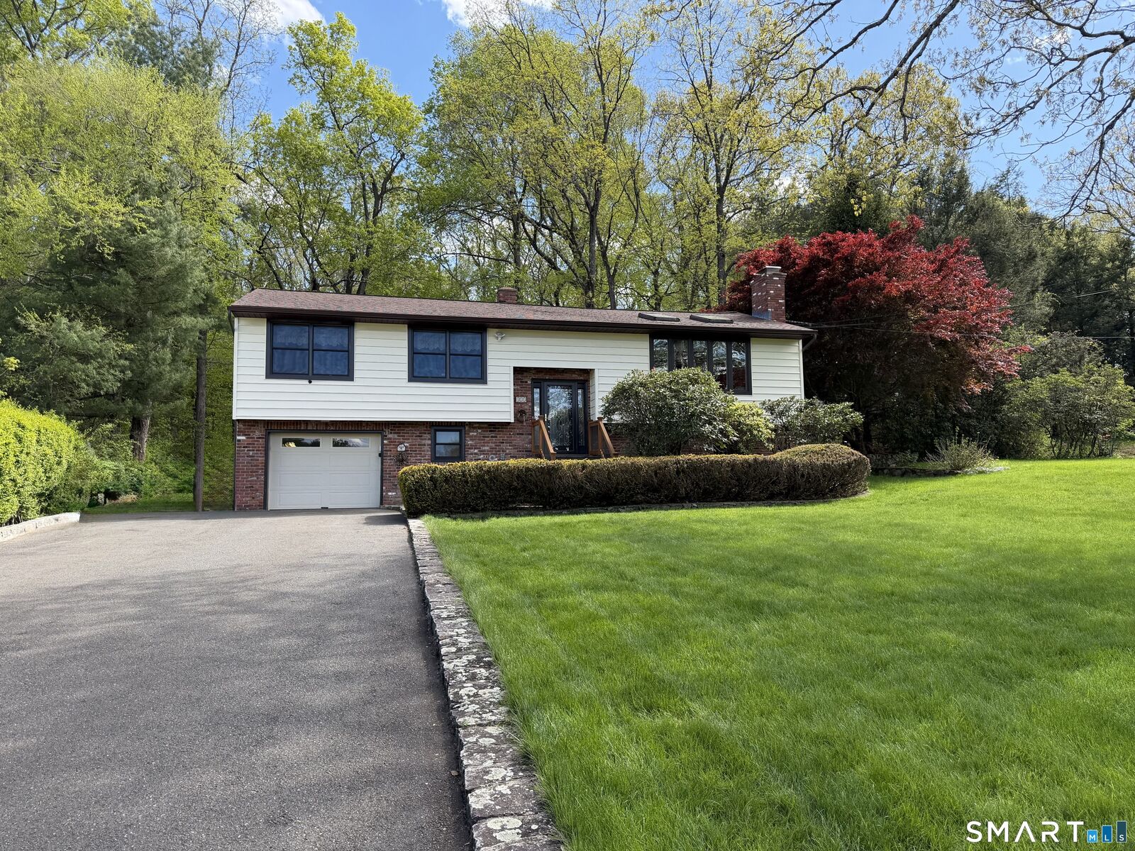 Property Photo:  123 Evelyn Drive  CT 06770 