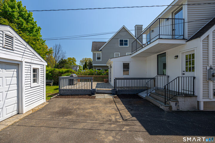 Property Photo:  18 Cook Road  CT 06902 