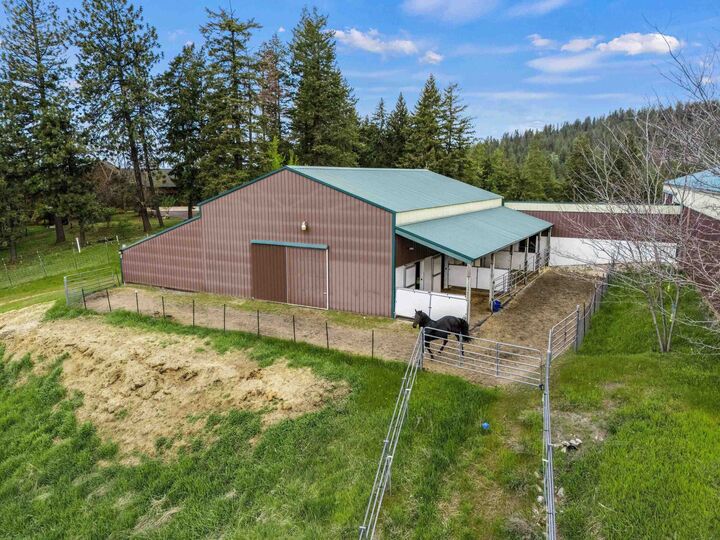 Property Photo:  15716 N Scribner Branch Rd  WA 99217 